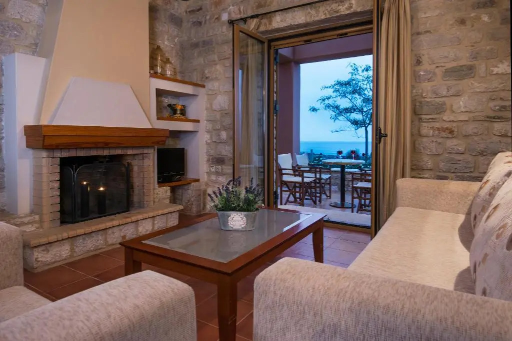 Enastron Villas