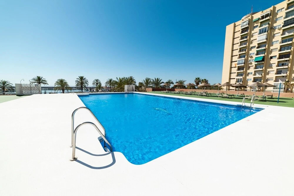 Apartment With one Bedroom in Fuengirola, With Private Pool - 50 m From the Beach