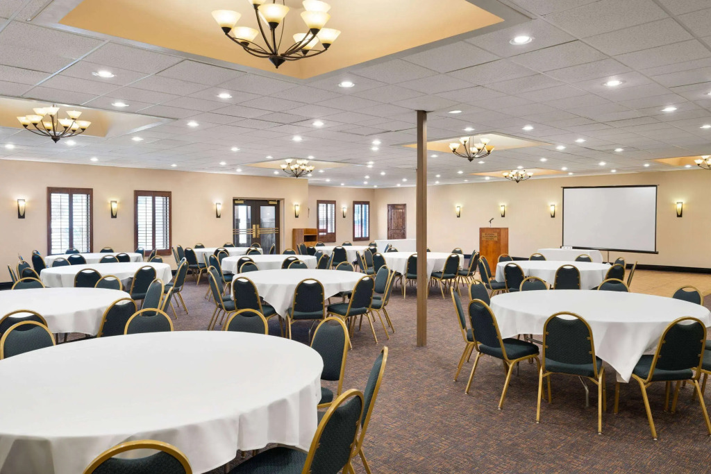 Ramada by Wyndham Tucson