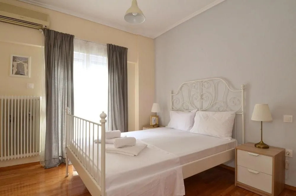 Exarchia a nice and cozy apartment