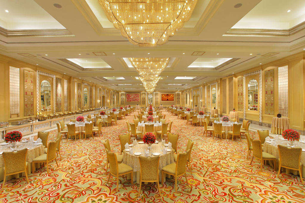 Seven Seas Hotel