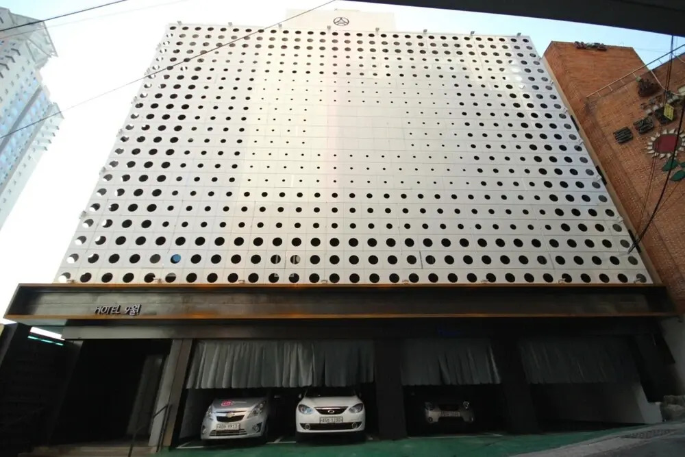 Busan Goejeong Guwol