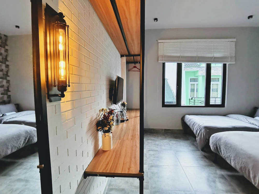Dalat Che House