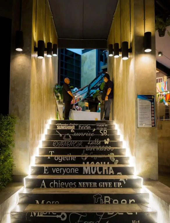 SR Residence Hotel