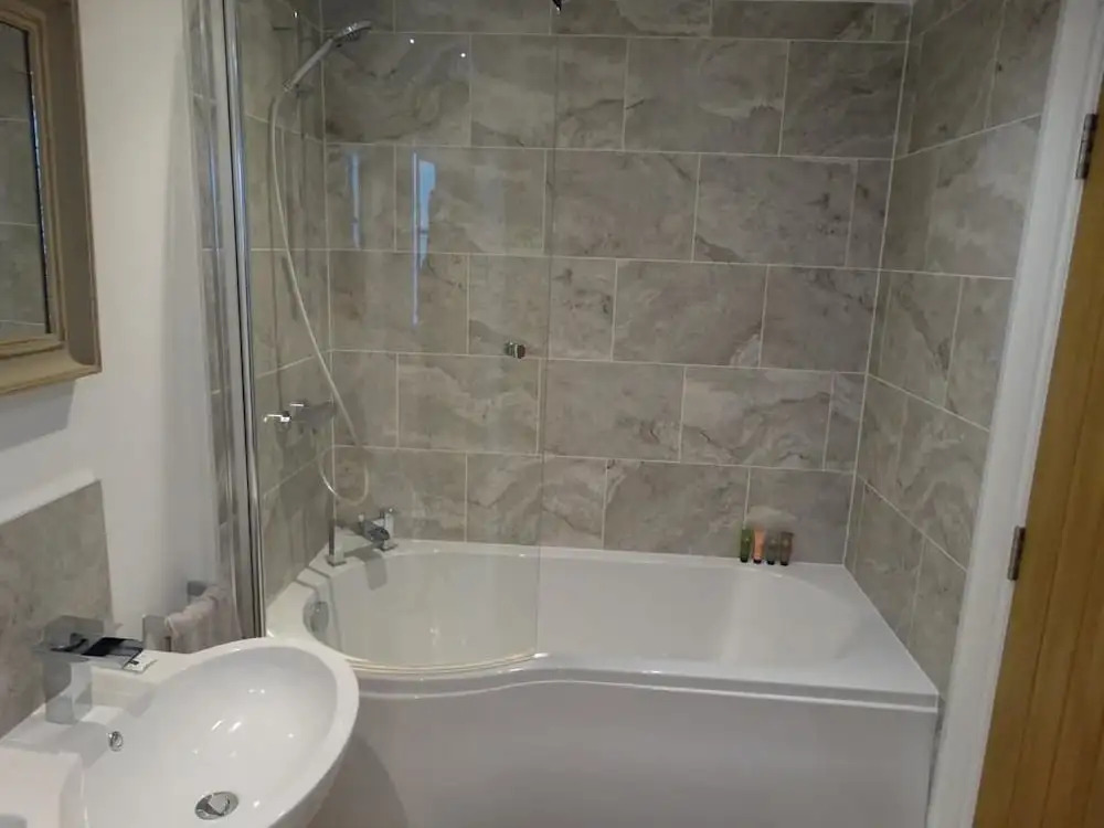Spacious Apartment in Winchester