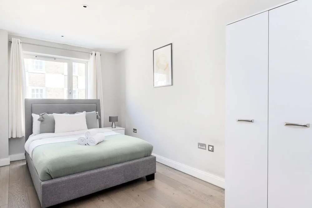 Modern 3BR in London's Westminster