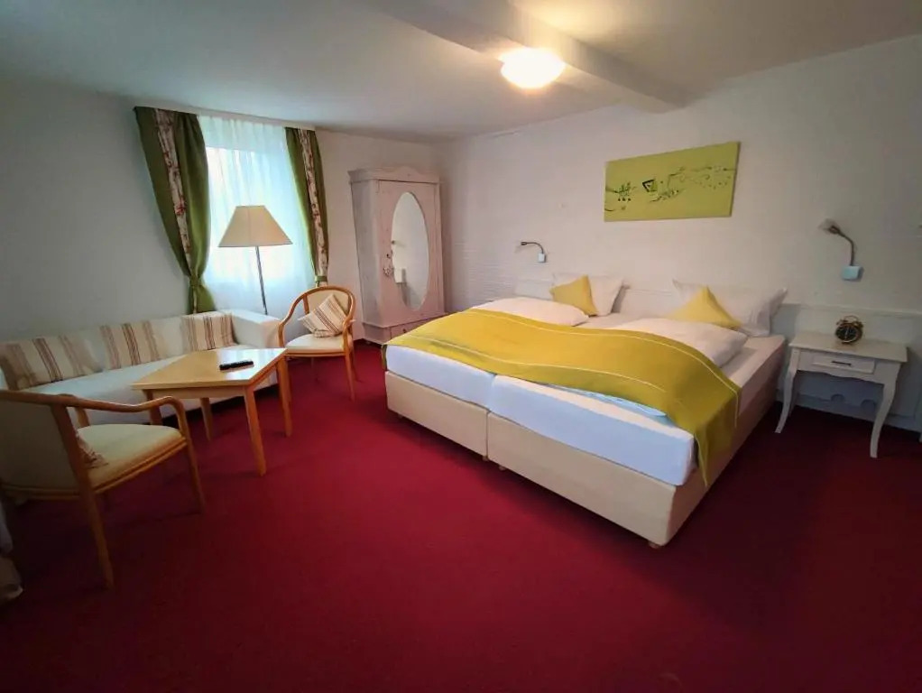 Room in Guest Room - Pension Forelle - Double Room No01