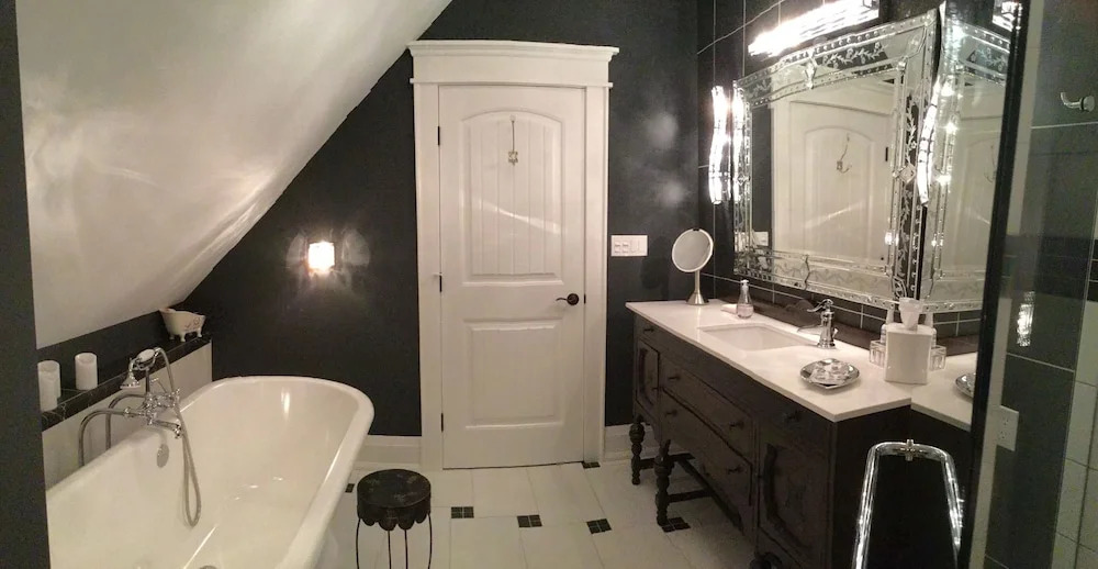 Echo Woods B&B