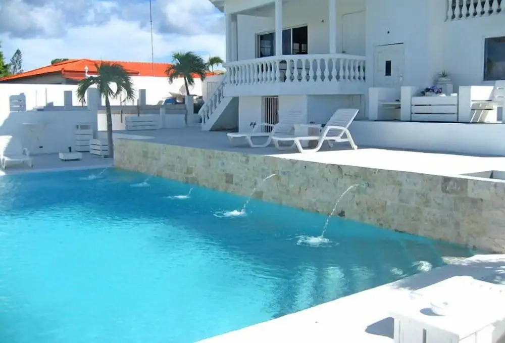 Champartments Villa & Apartments Cristal