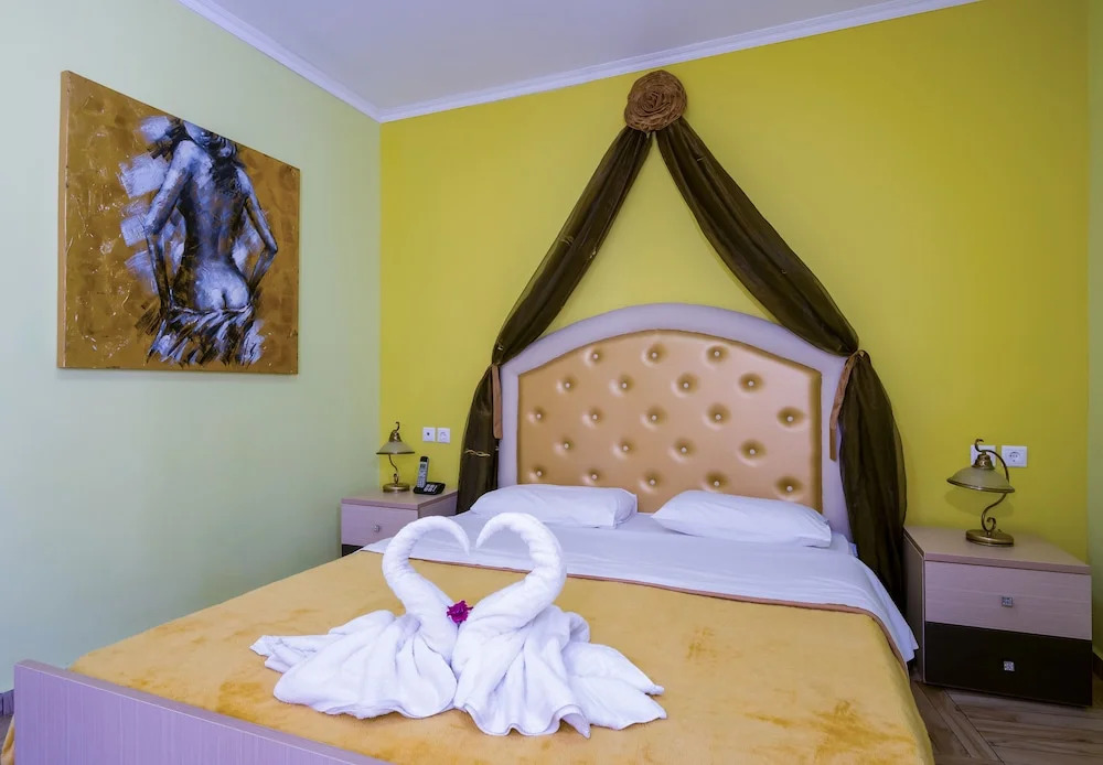 Paradice Holidays for 3