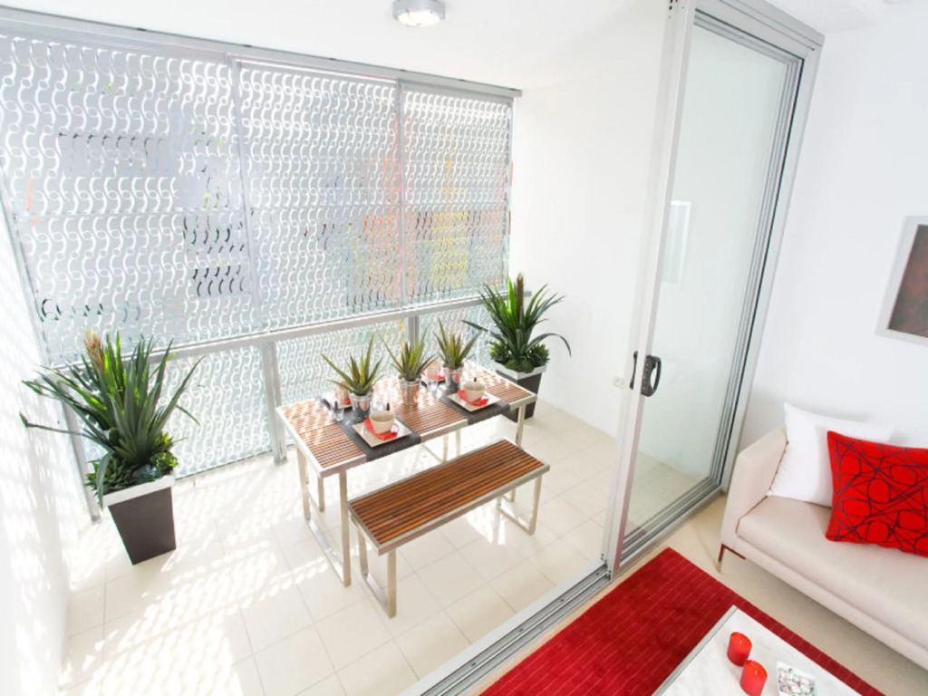 The Miro Apartments