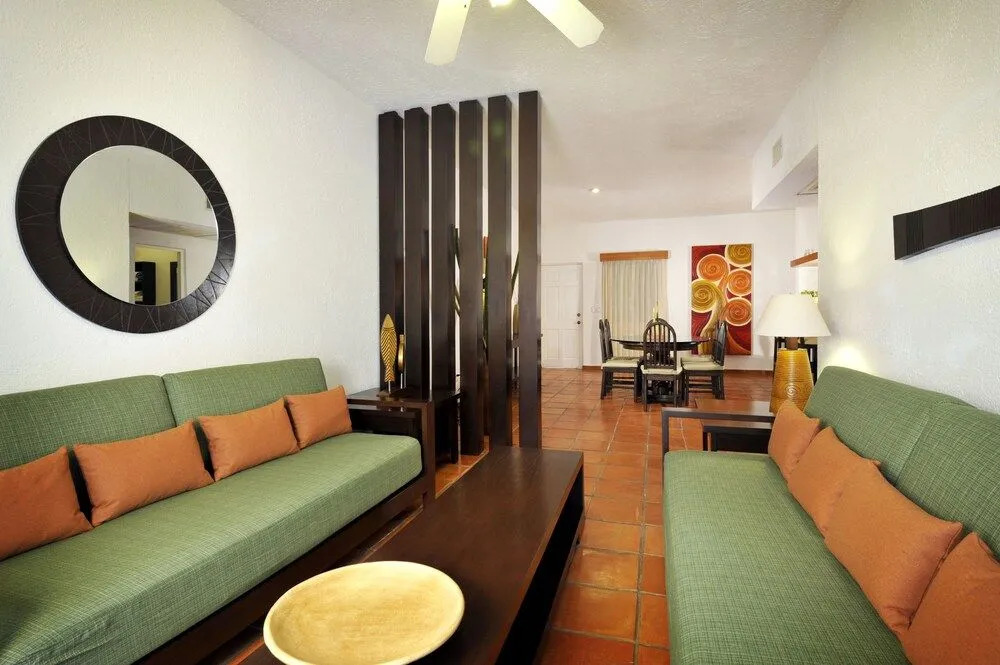 Las Palmas Condominios