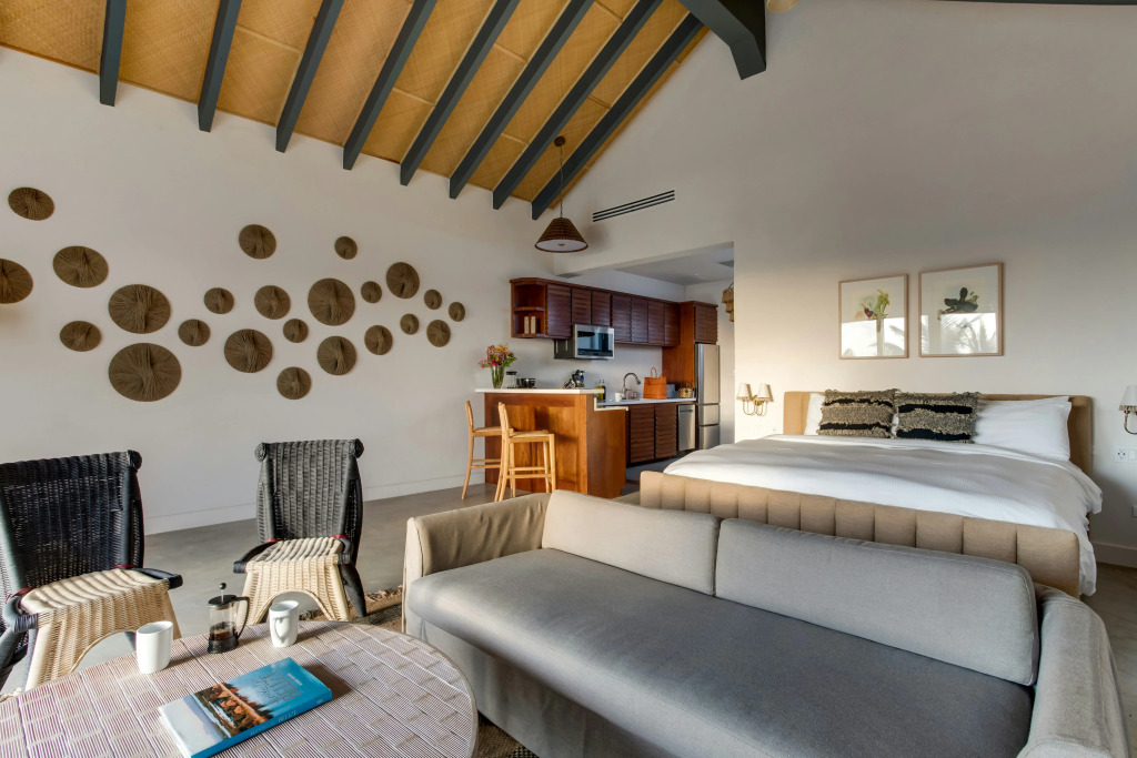 Itzana Resort & Residences
