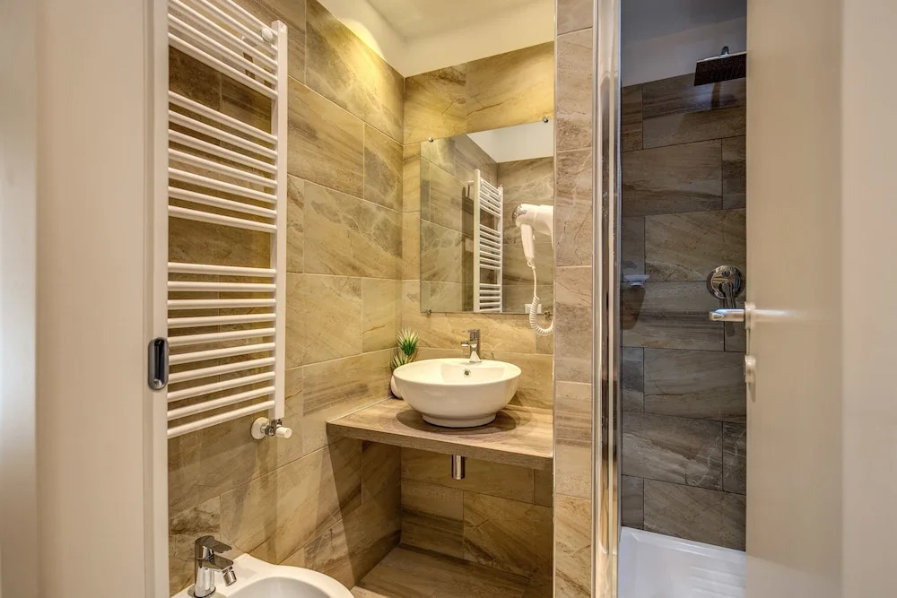 Chester Suites