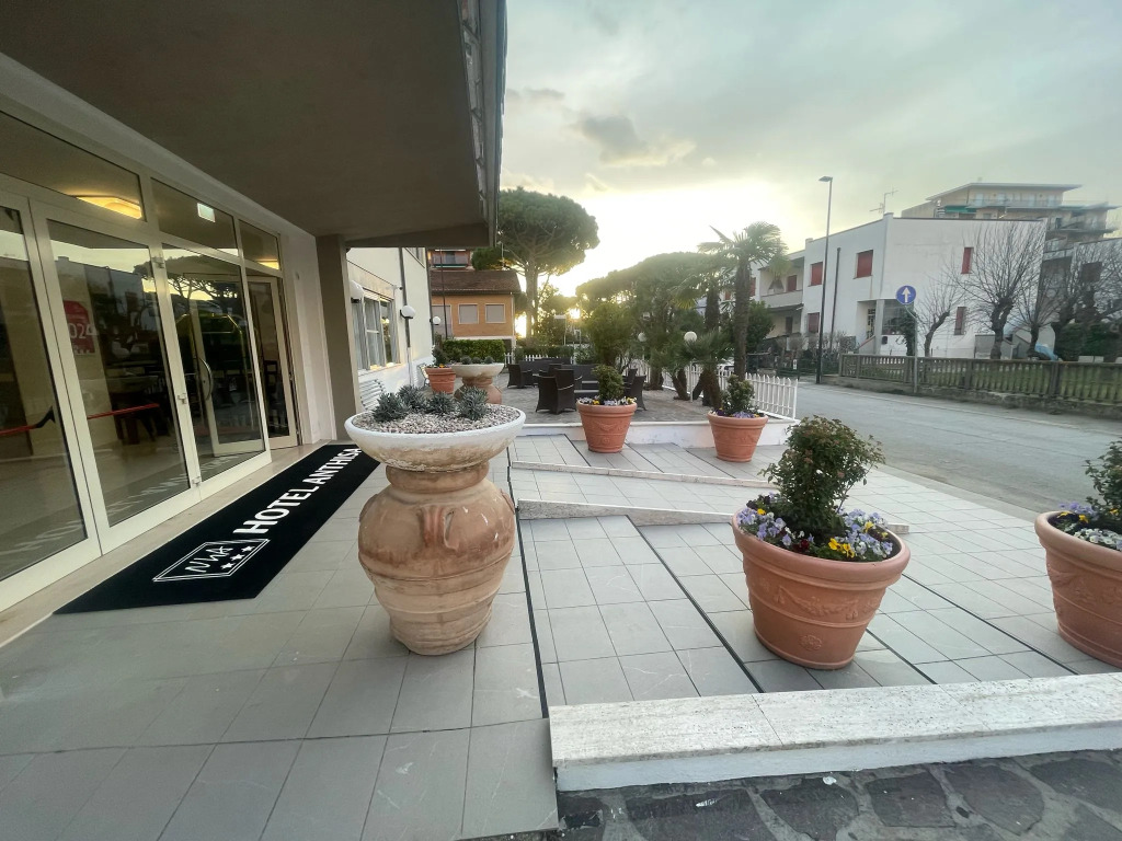 Nuovo hotel ANTHISA