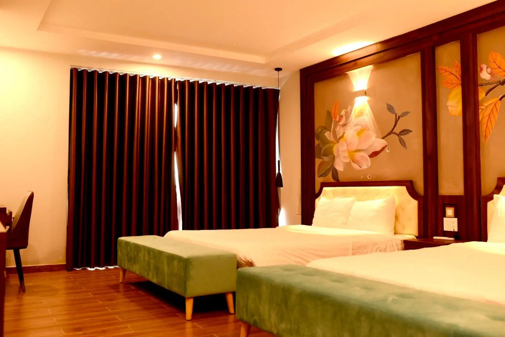 Jade Scene Hotel