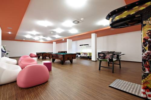 Young Generation Resort Buchegg