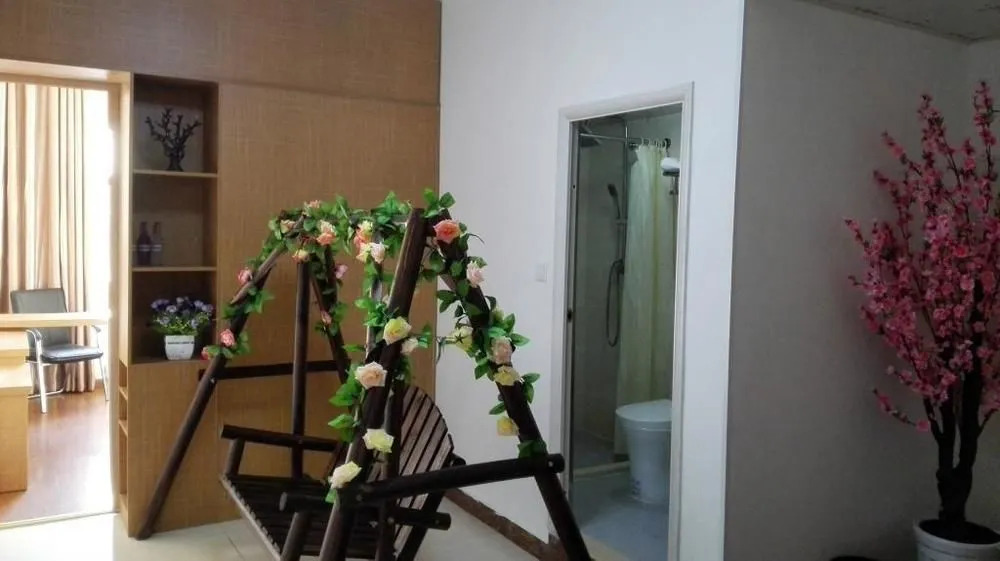 Hangzhou Yaju Hotel
