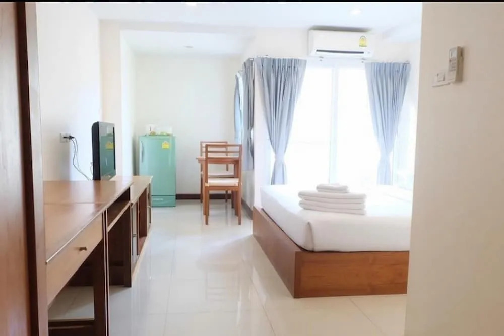 OYO 1097 Thep Apartment