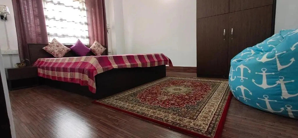Baraang House