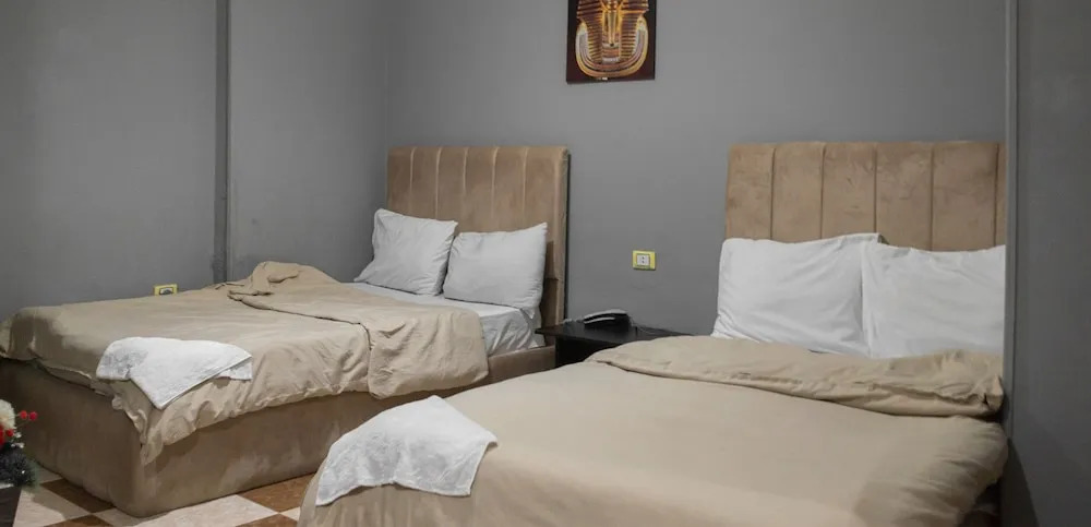 Kemet Pyramids View Hotel
