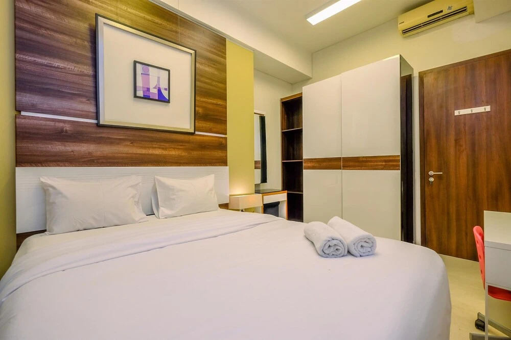 Homey Penthouse 3BR with Extra Room Kemang Village Apartment By Travelio