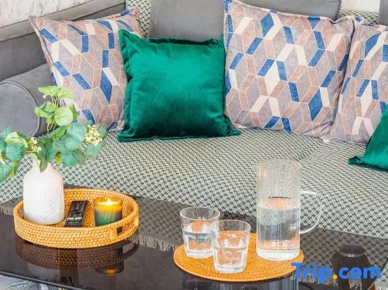 Apartments Chaqar 235 metro Drujba by RNB estate