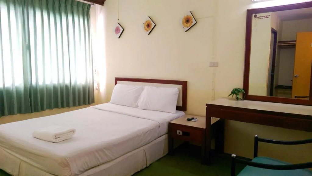 Wattana Trang Hotel