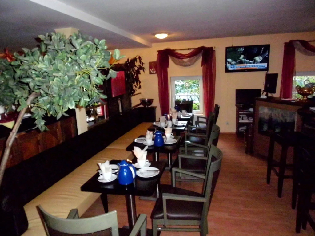 HAHNE Hotel und Appartements