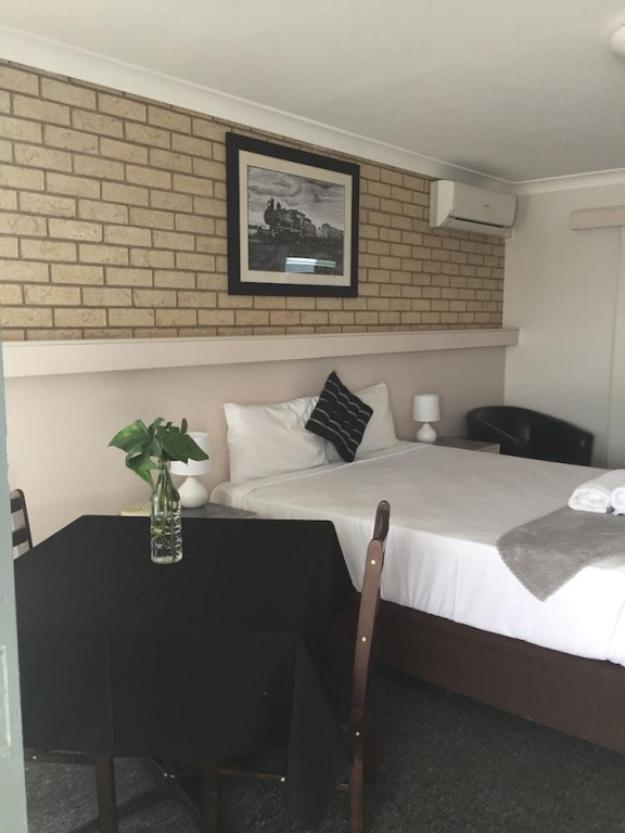Jolly Swagman Motor Inn