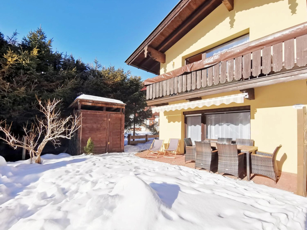 The Seefeld Retreat - Central Family Friendly Chalet - Mountain Views