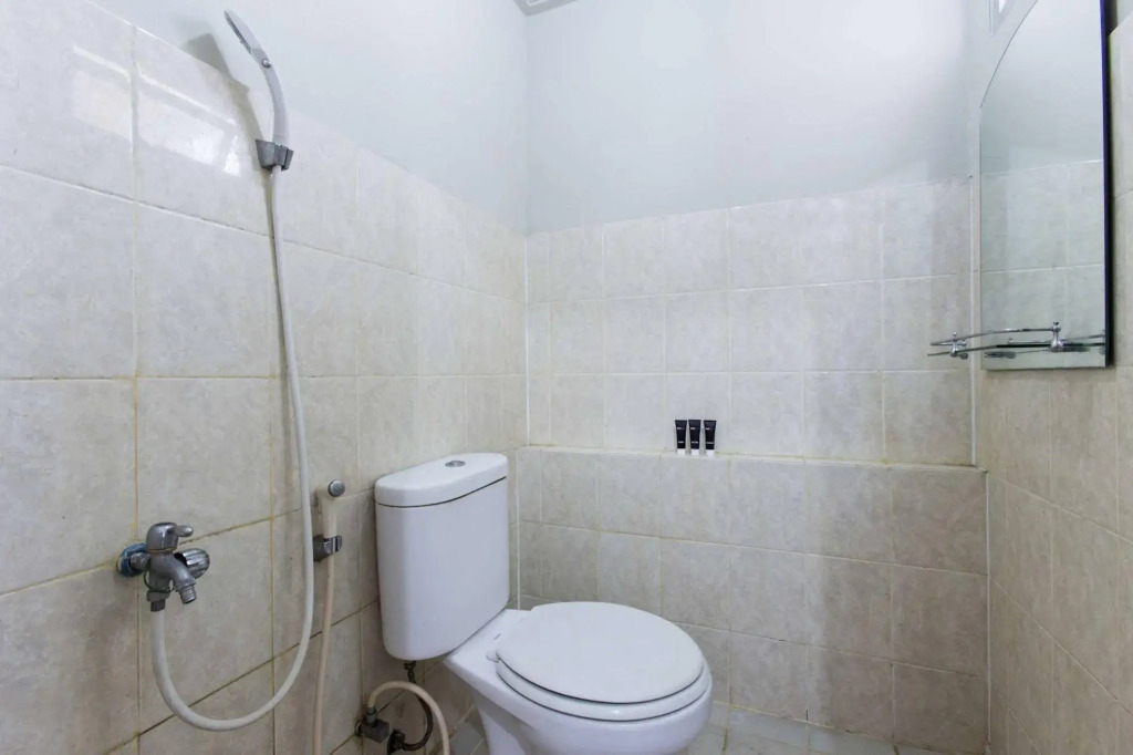 RedDoorz Apartment @ Pegangsaan Kelapa Gading