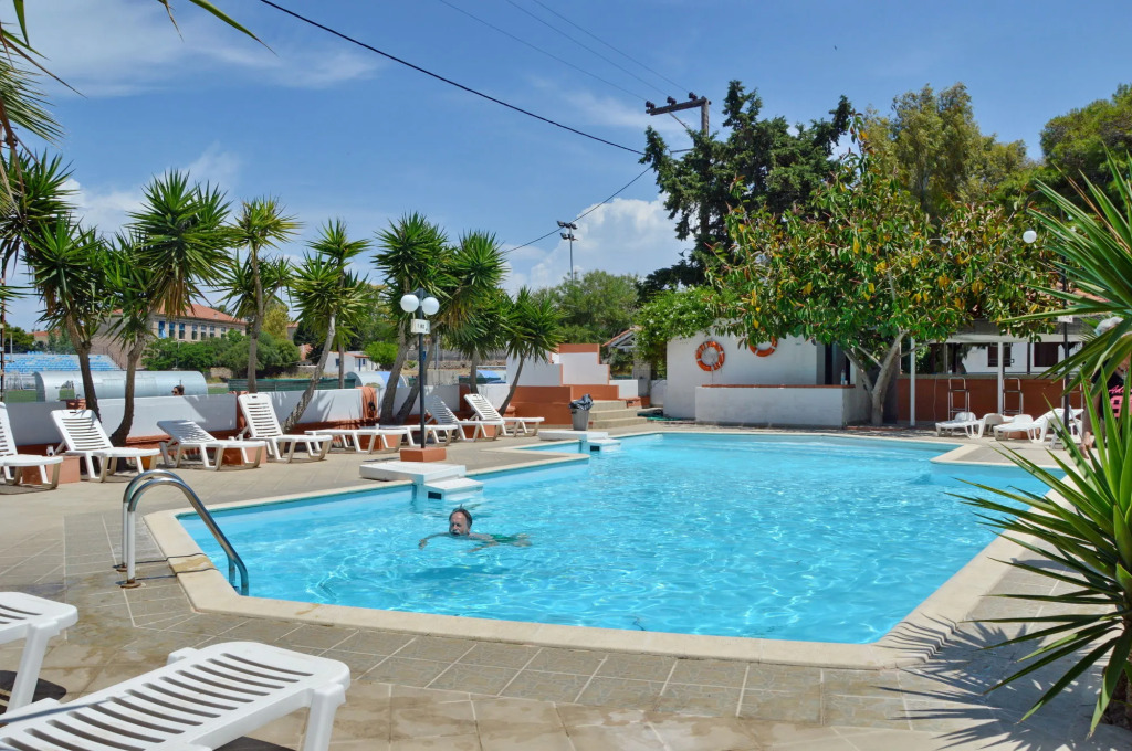 Miranta Hotel - Apartments & Studios