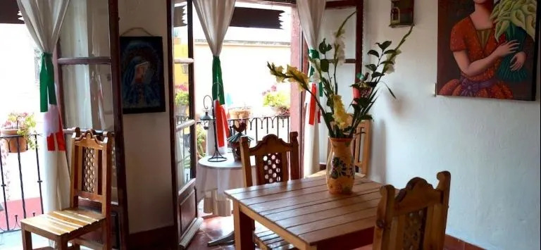 Hotel Aqui es Mexico