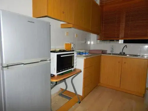 Cozy Apartment For 2-5 People-Center Tripoli