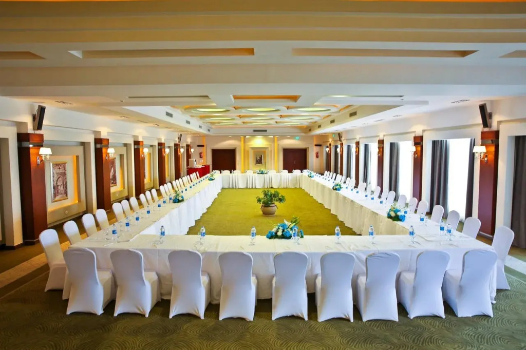 Charmillion Club Resort