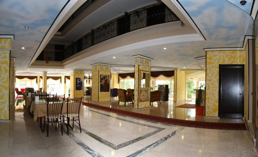 Club Dorado