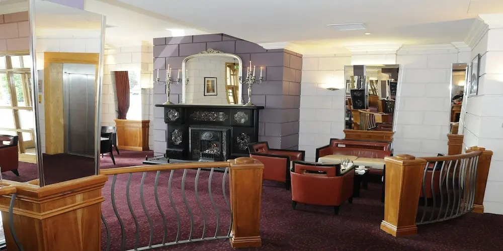 Woodlands Hotel & Leisure Centre