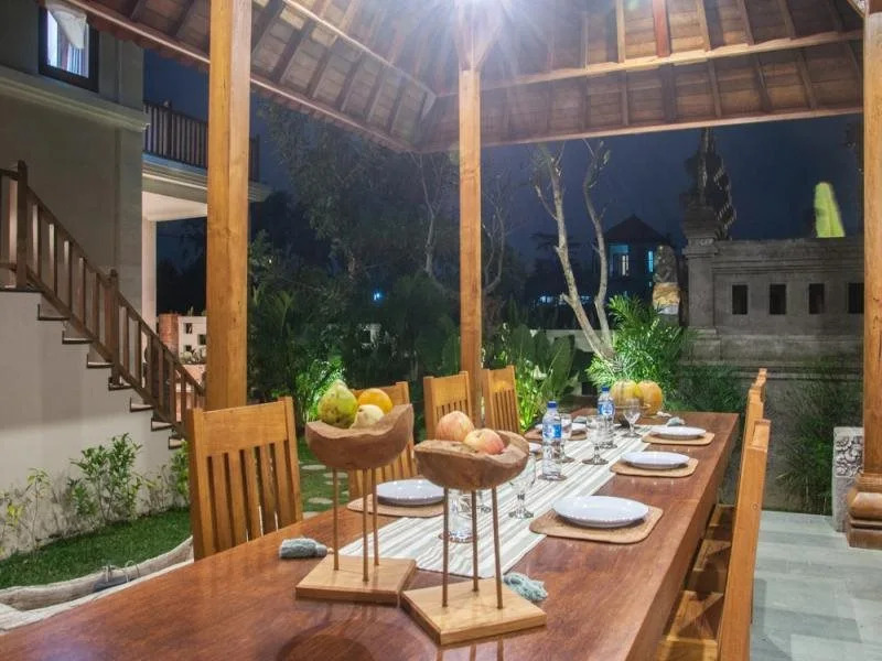 Dewarka Villa