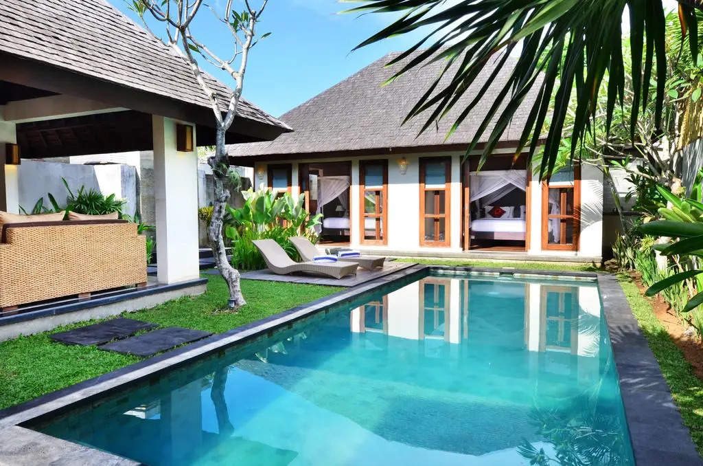 The Khayangan Dreams Villa Umalas