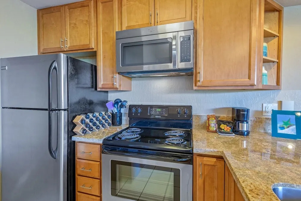 Kaanapali Shores 422 - 1Br Condo