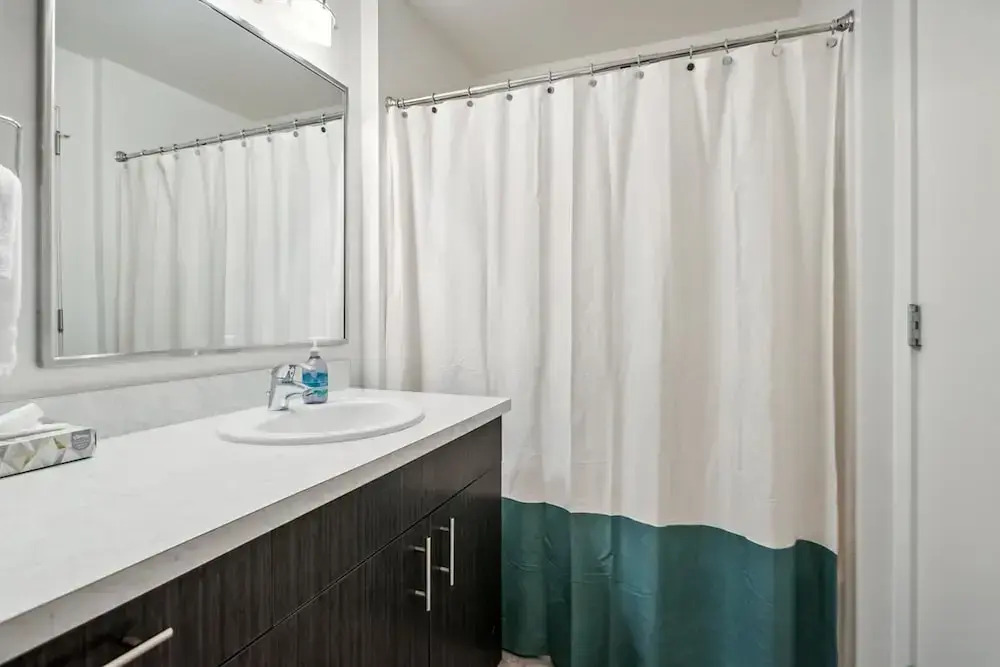 Sunstone Suite - 202