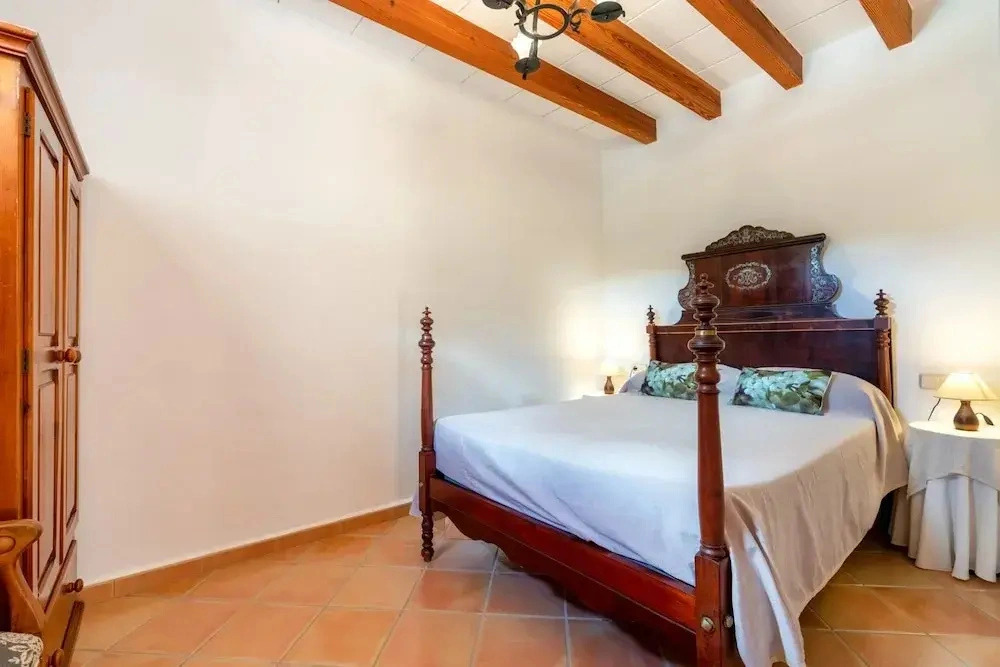 Cases De Son Roig in San Juan