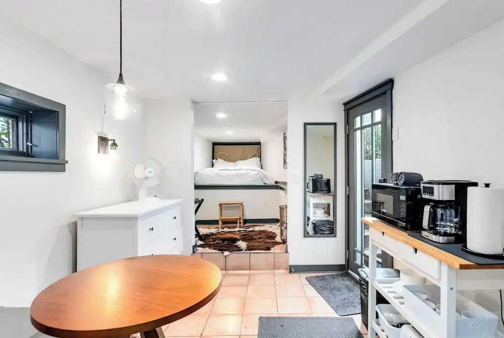 The Montlake Spite House
