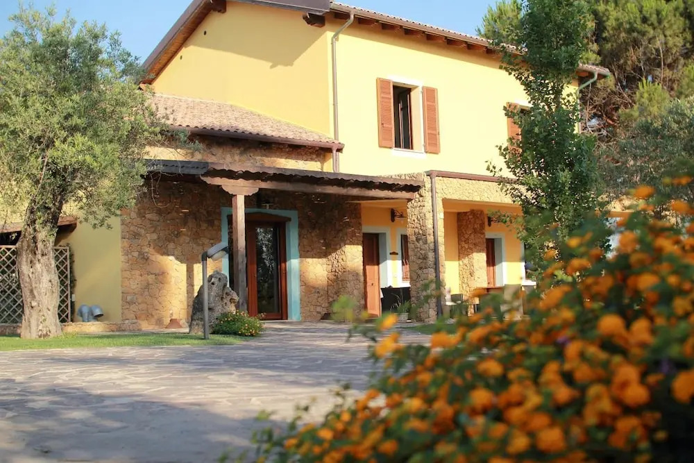 SU PASSU Country House