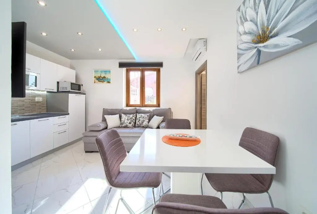 Nadija studio apartmani
