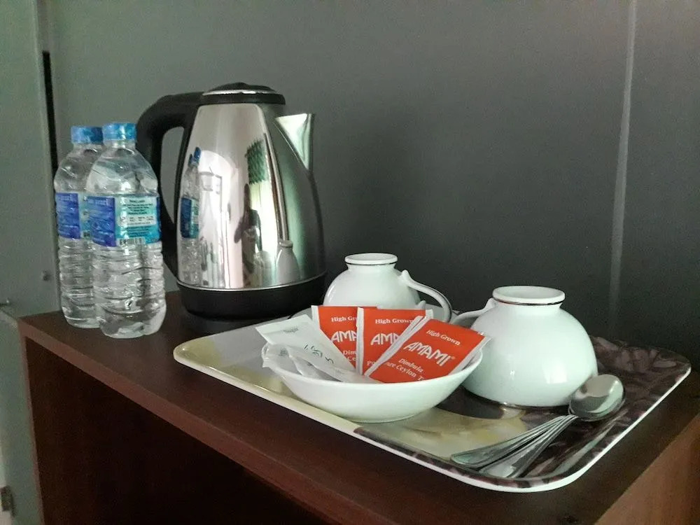 Sea Esta Holiday Inn