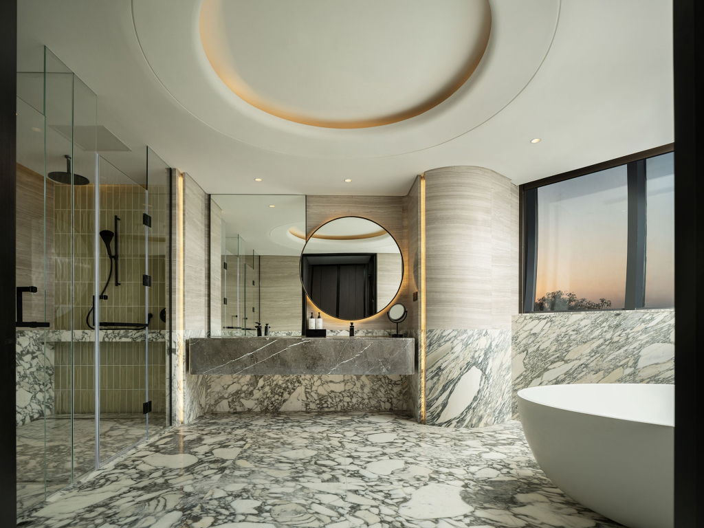 InterContinental Shanghai Harbour City by IHG
