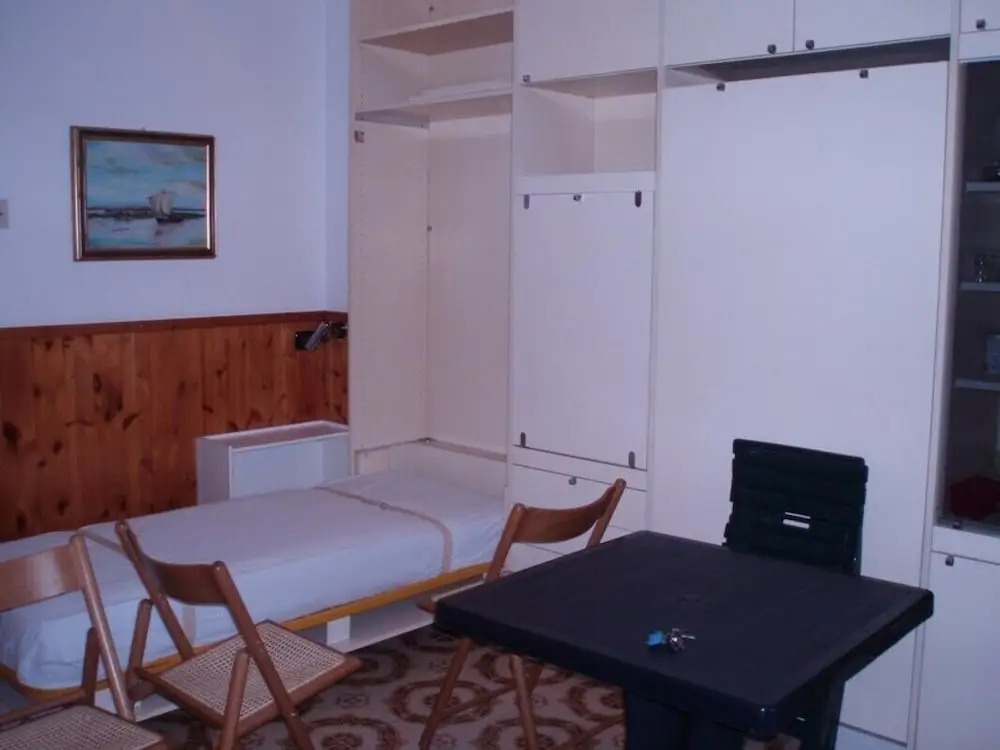 Studio With Lovely Terrace 200 m From the Beach