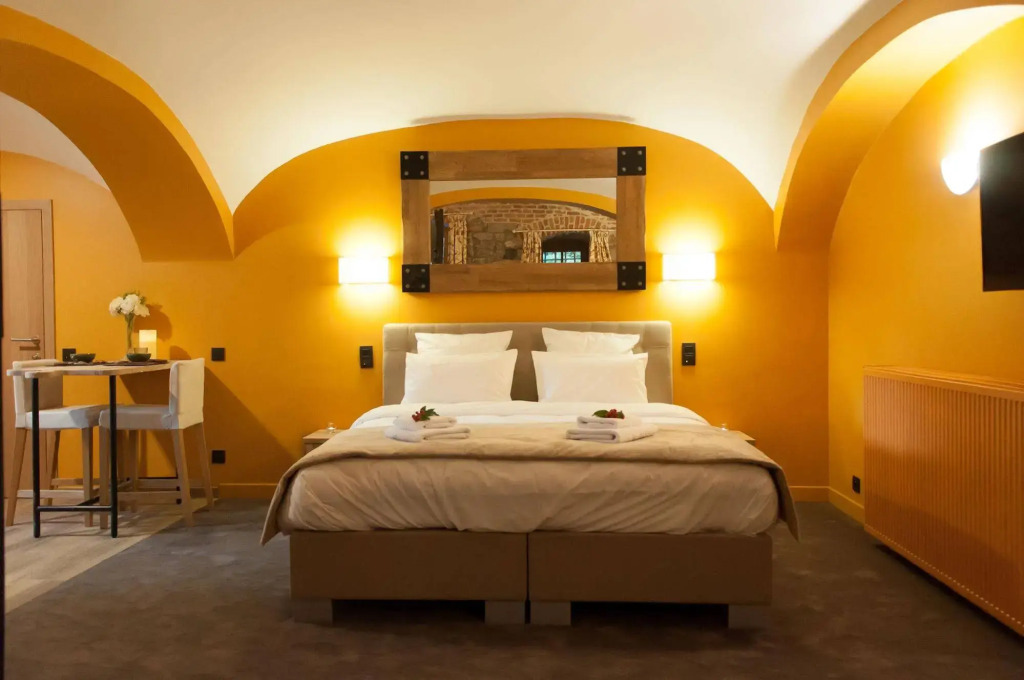 River Lodge Hotel Insolite